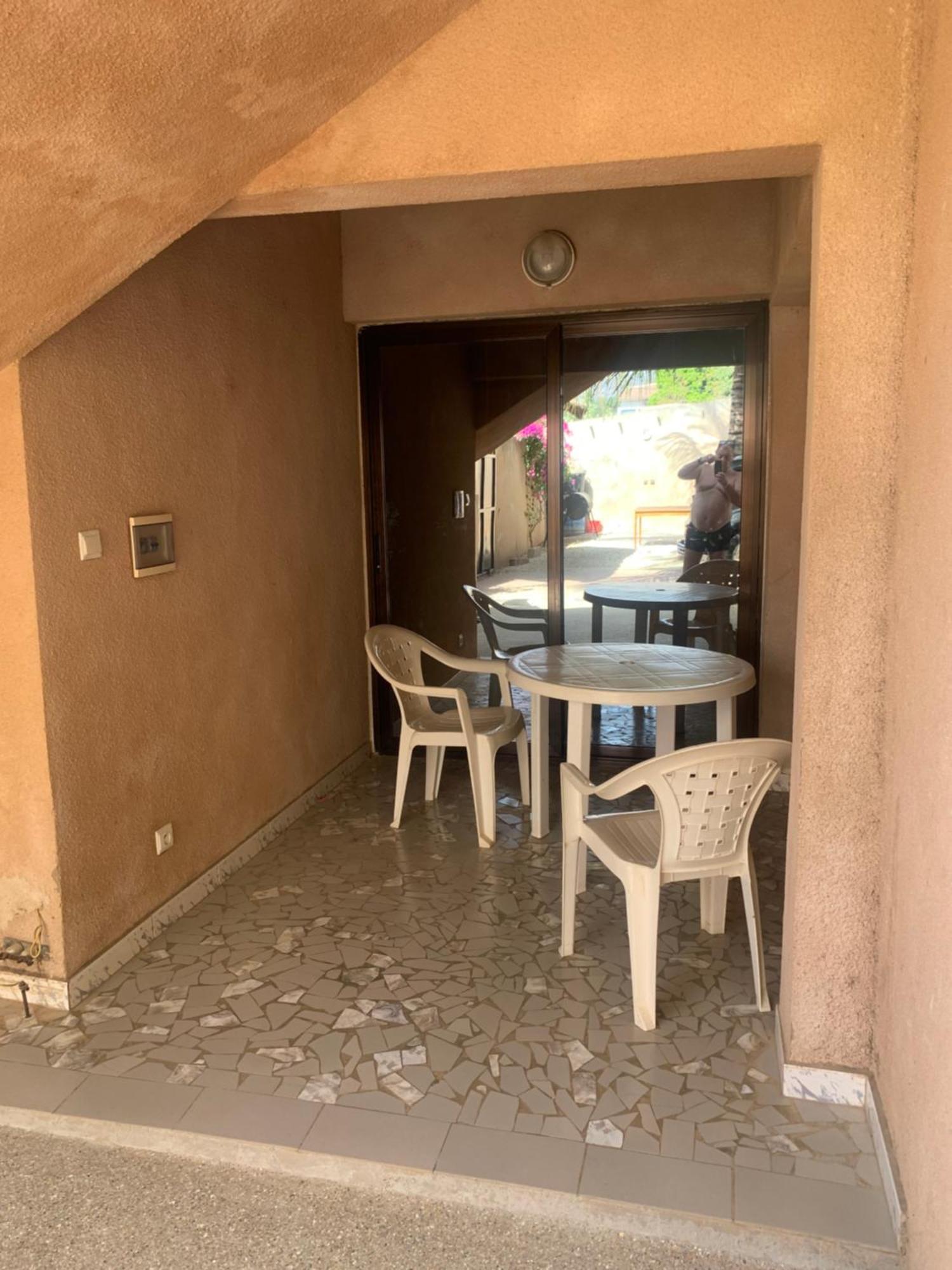 Auberge Keur Ely Ouoran Eksteriør billede