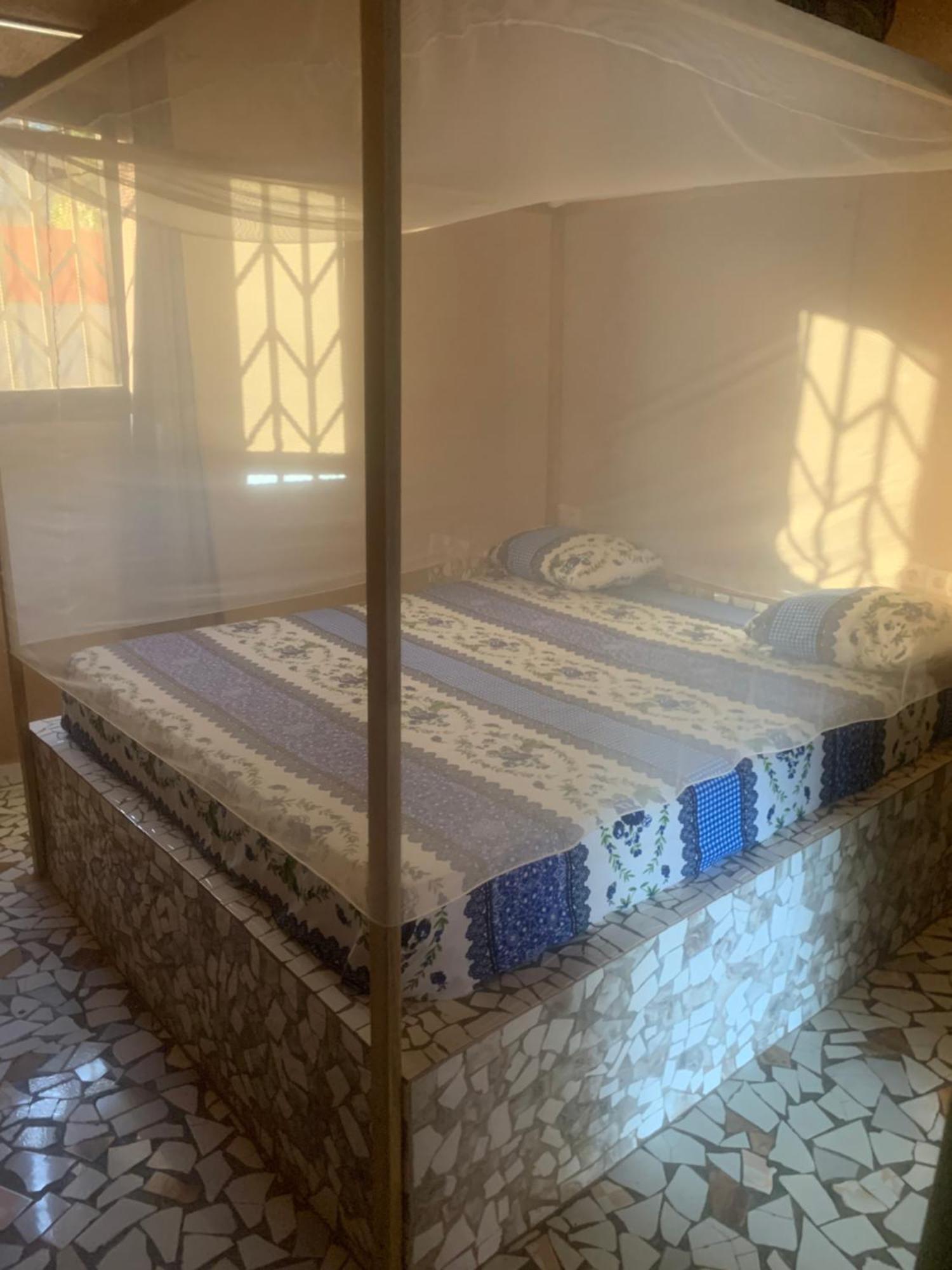 Auberge Keur Ely Ouoran Eksteriør billede